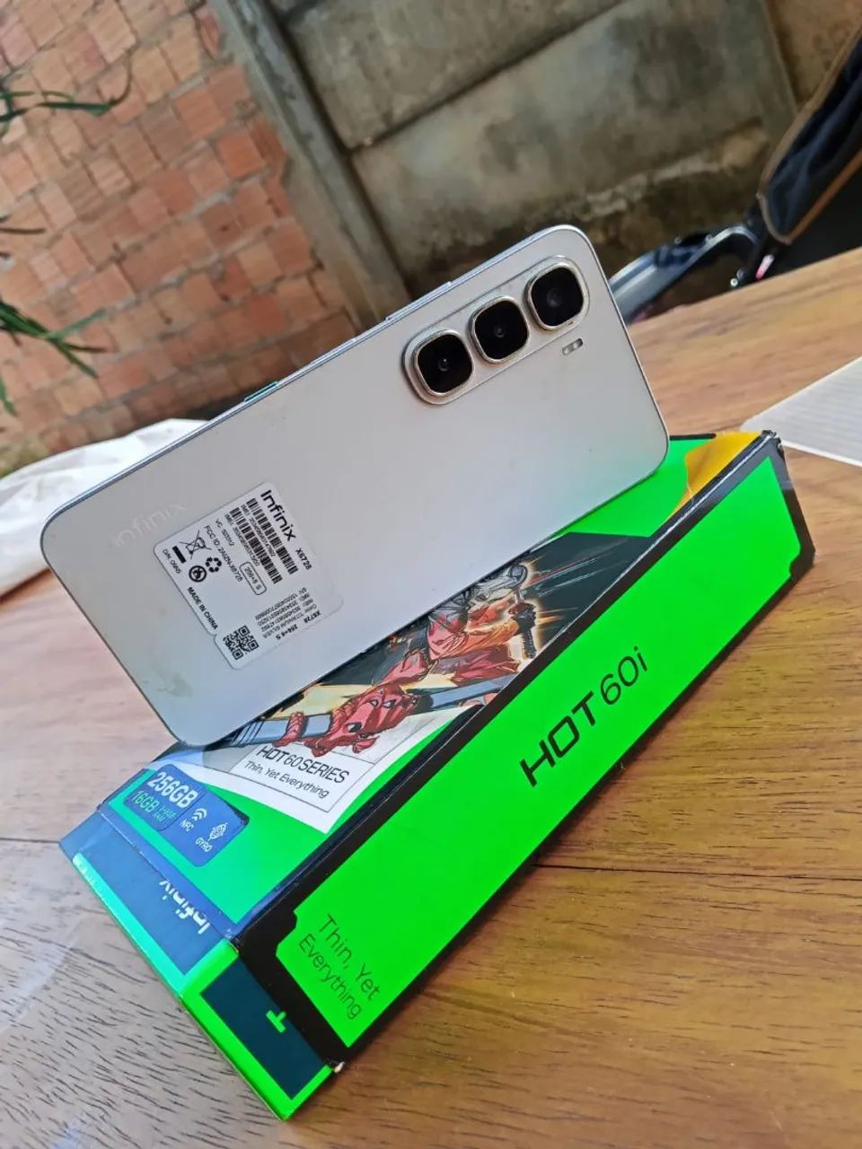 Celular Infinix Hot 60i - Foto 2
