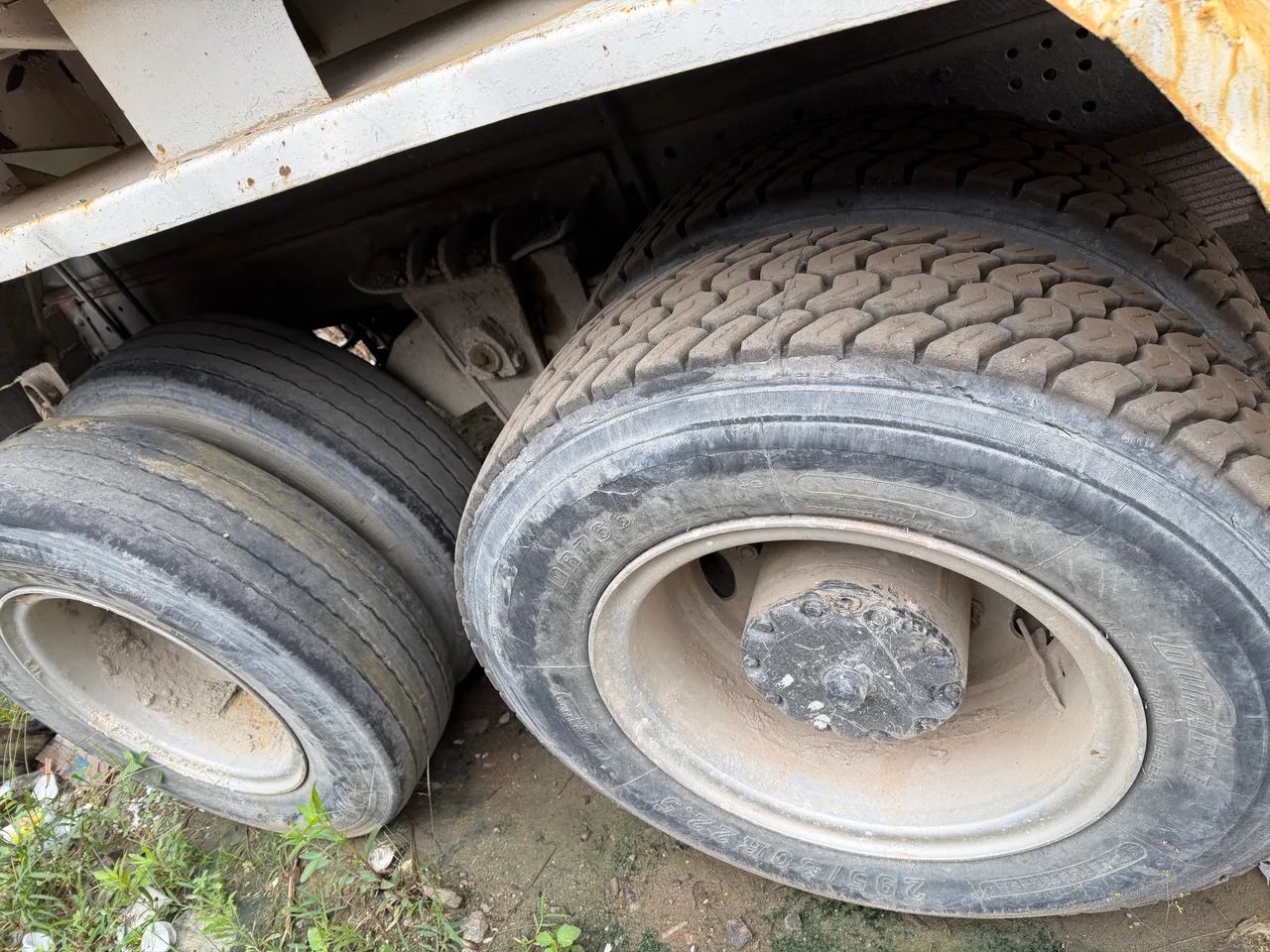 Truck Caçamba  - Foto 2