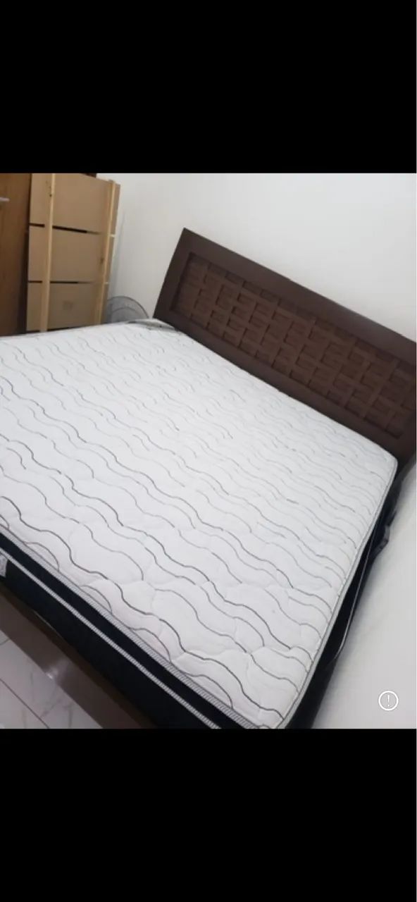 Cama de madeira Maciça com cabeceira King Size  - Foto 2