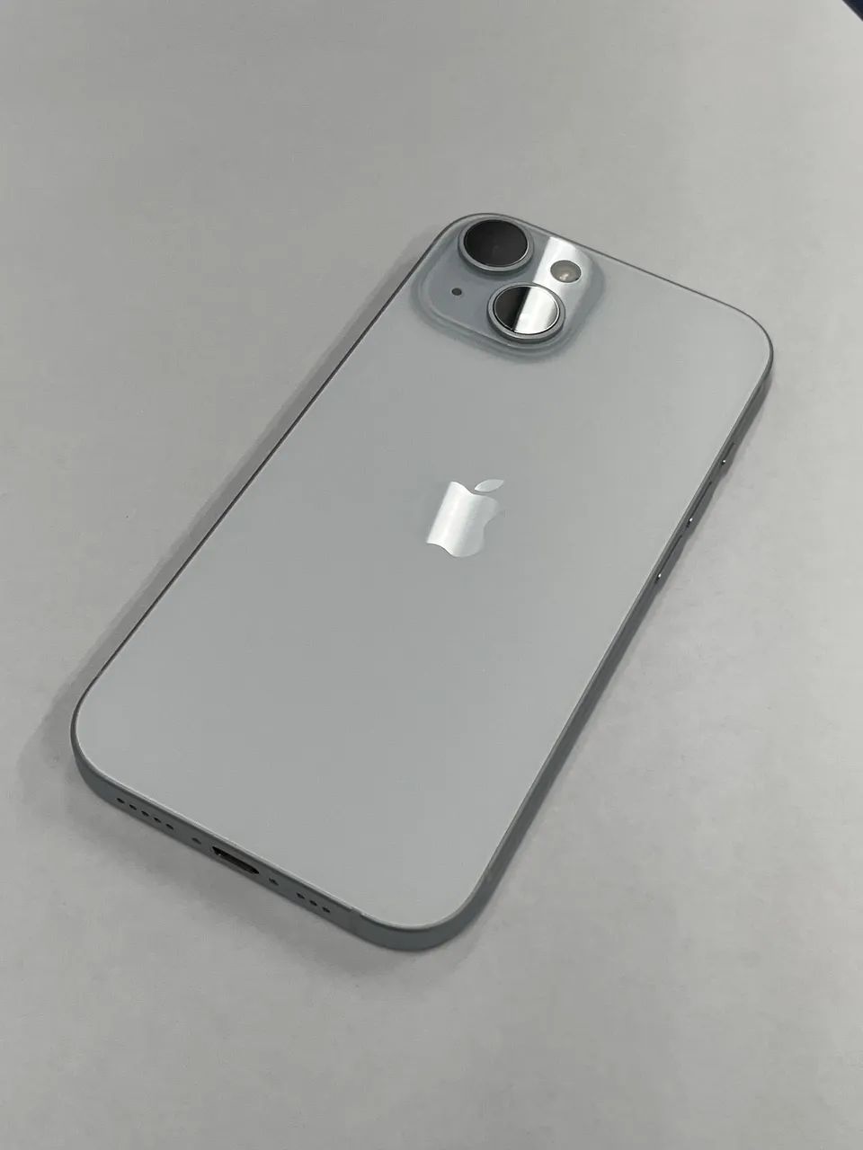 iPhone 15 128GB 90% bateria