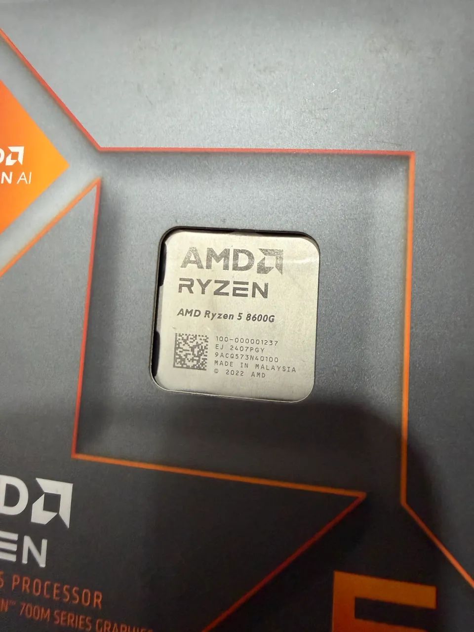 KIT AM5 A620M + R5 8600G - Foto 4