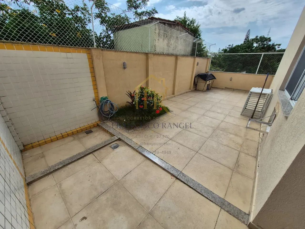 Imóvel para venda possui 85m² com 2 quartos em Maceió - Niterói - RJ - Foto 3