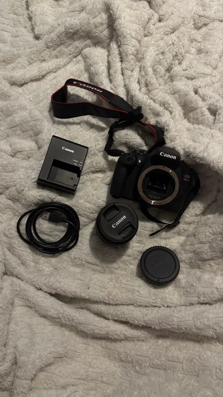 Canon EOS Rebel T7 - Completa + Bolsa Greika | Pouco Uso