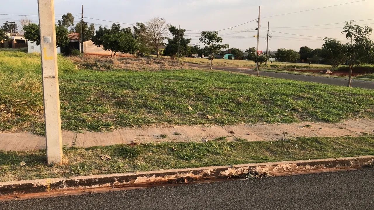 Terreno de esquina 257.83m2 - Foto 2