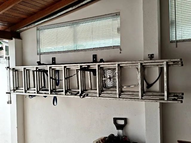 Escada de alumínio três lances 6,7 mts - Foto 3