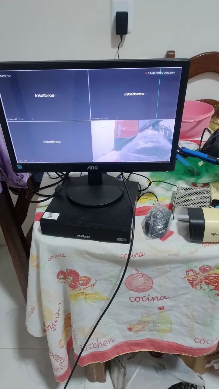 DVR Intelbras 4 canais + tela usb