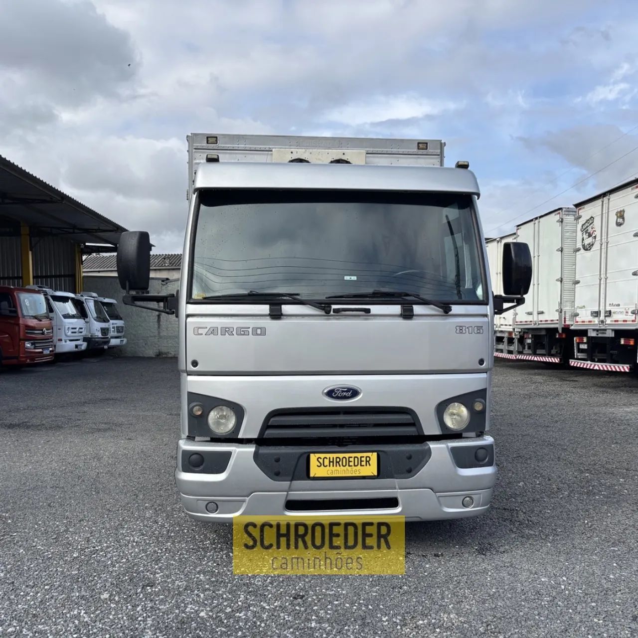 Ford Cargo 816