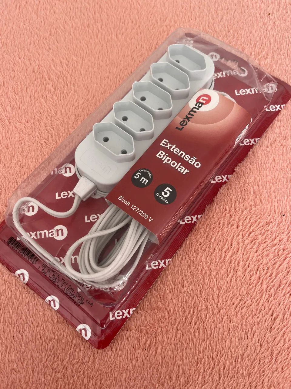 Extensão bipolar 5 tomadas nova  - Foto 2