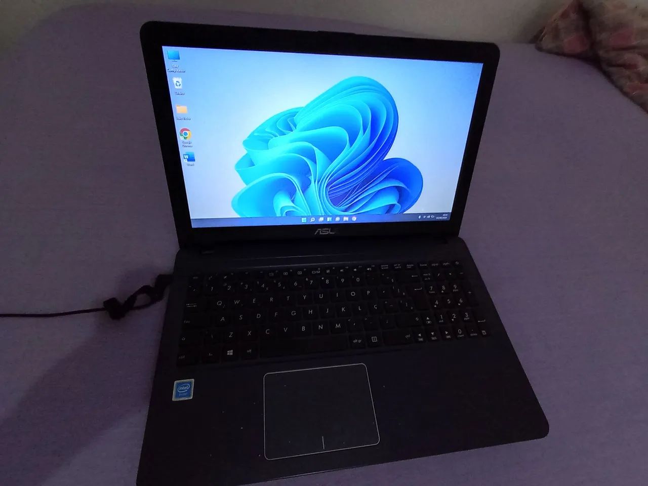 Vendo notebook Asus  - Foto 3