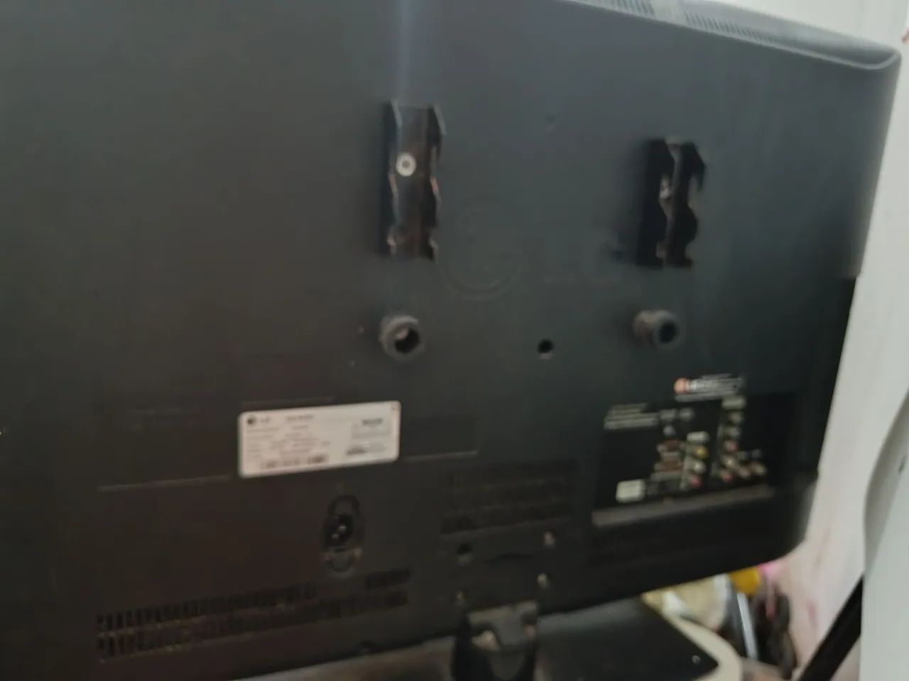 Tv LG FUNCIONANDO, SEM CABOS E CONTROLE - Foto 3