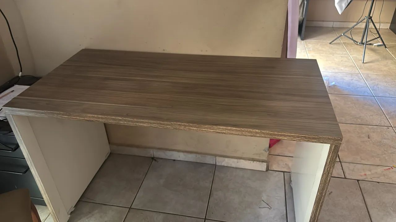 MESA DE MDP REFORÇADO! 1,20m x 70cm