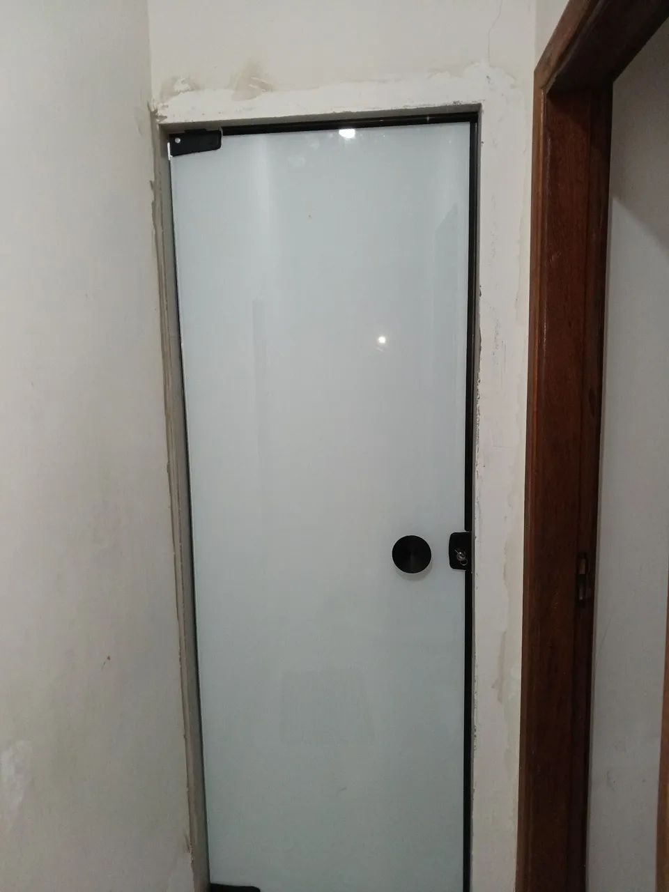 Evelopamento de portas e janelas de vidro 