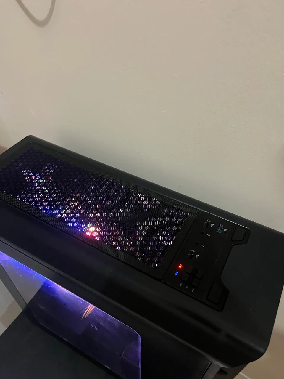 Xion Computer453825340941936642