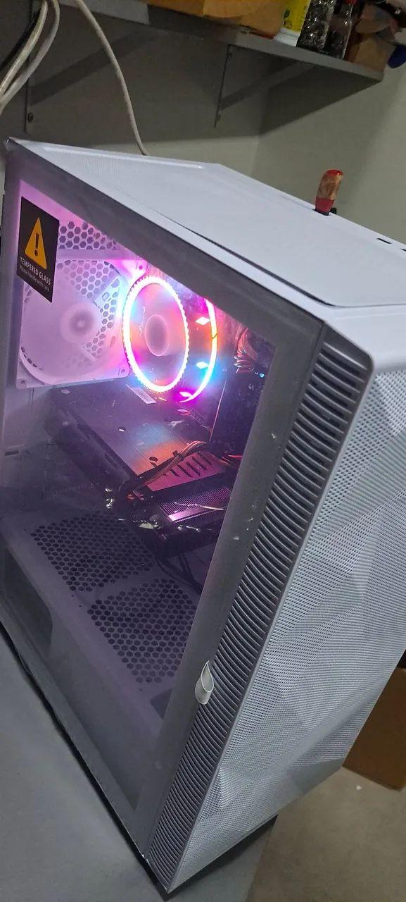Cpu gamer i5 9400 16 gigas ssd 480 placa de vídeo rx580 8 