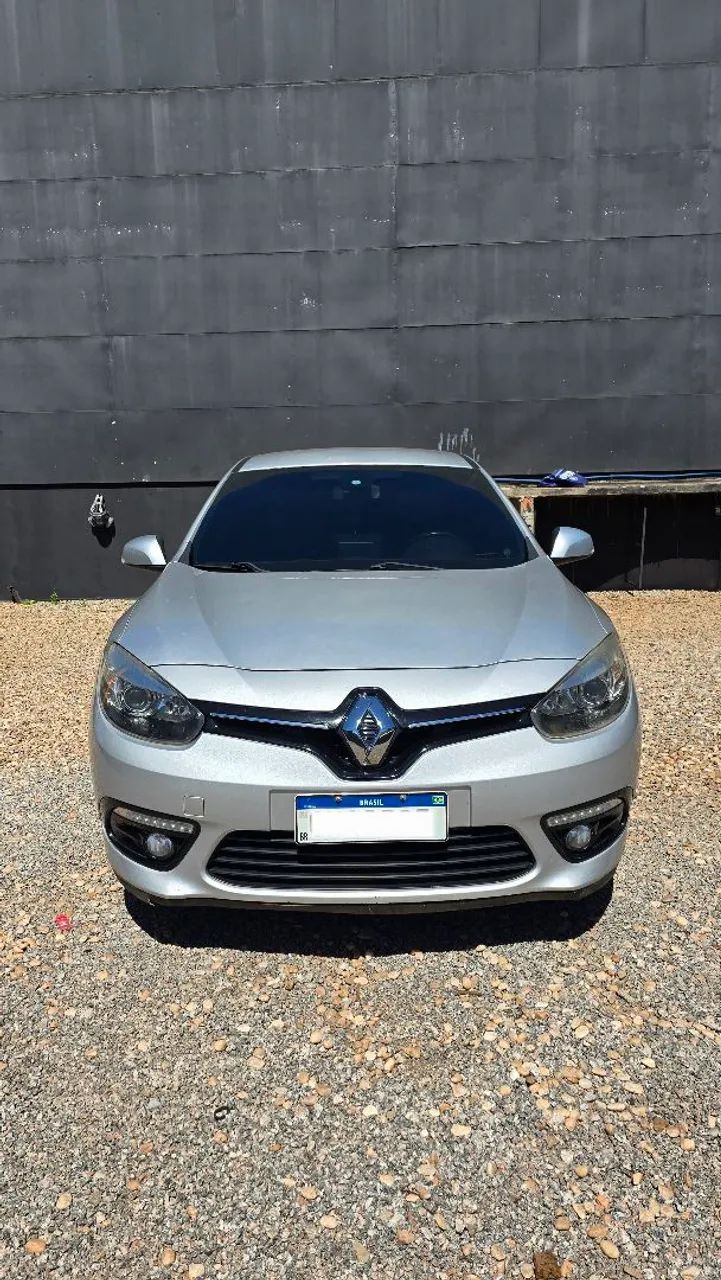 Renault Fluence Sed. Dyn. Plus 2.0 16V Flex Aut. 2016 - Foto 2