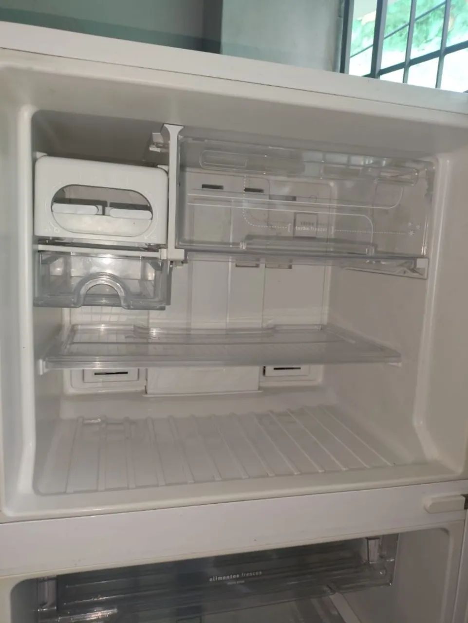 Refrigerador Electrolux Frost Free 433 litros  - Foto 4