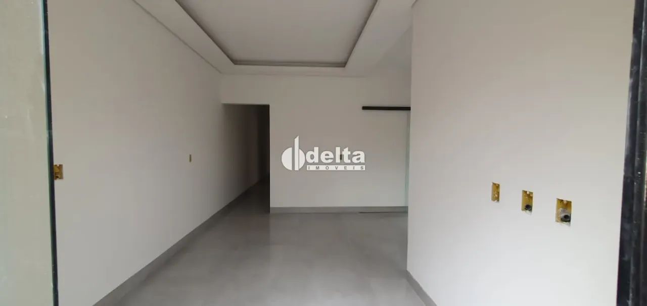 Casa com 3 quarto sendo 1 suíte disponível para Venda no bairro Jardim Brasília em Uberlân