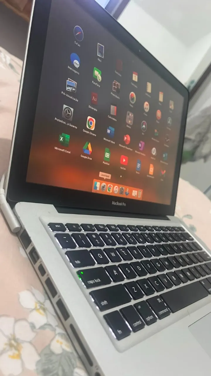 MacBook Air 13? 2017 i5 8GB SSD 256GB - Excelente Estado