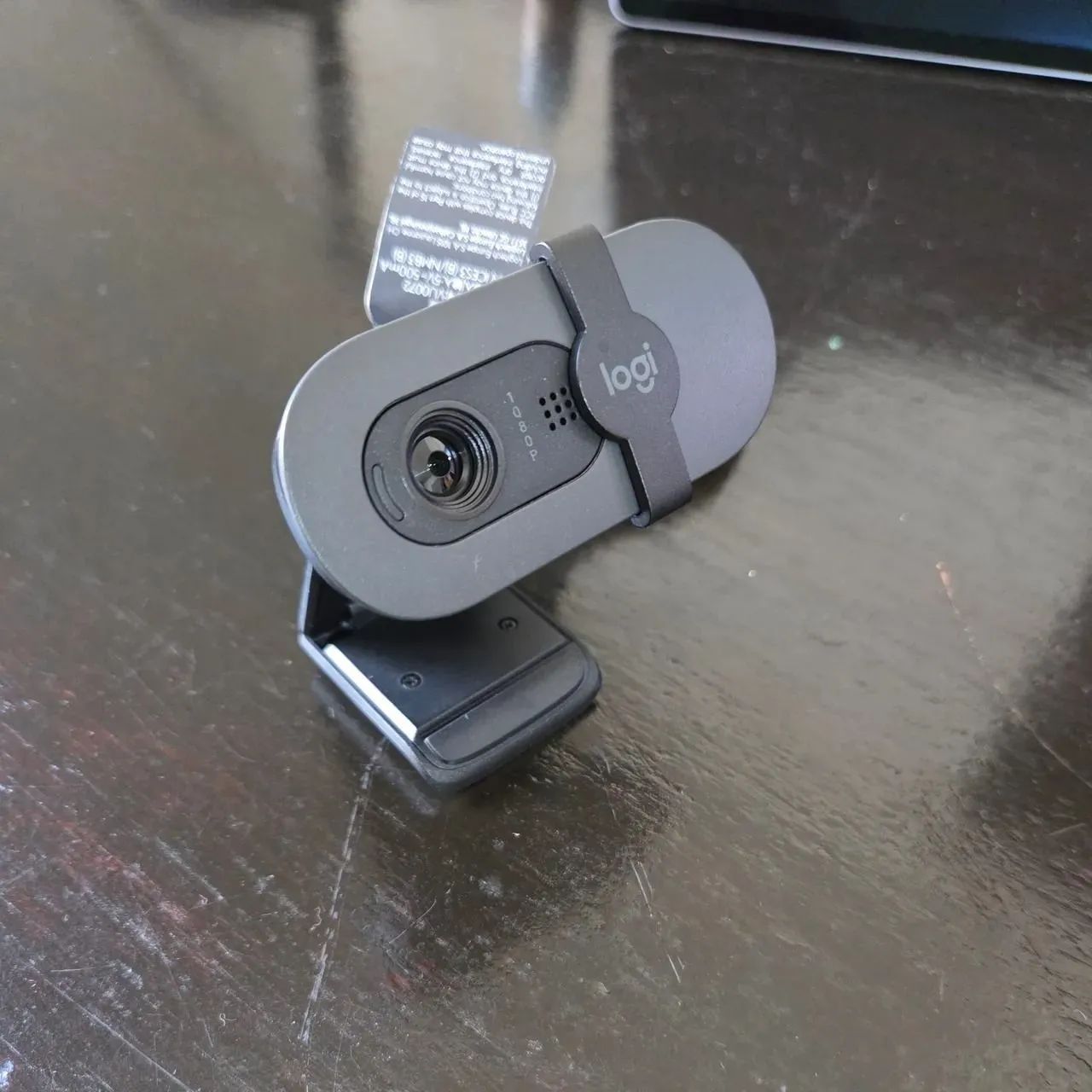 Webcam Logitech Brio 100 - Foto 3