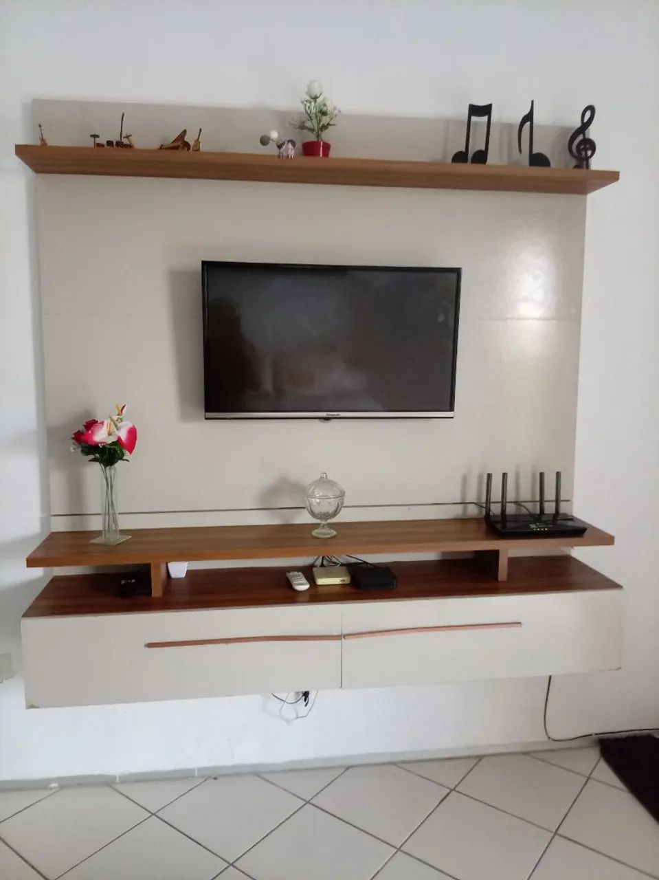 Rack with Panel453011434825338881