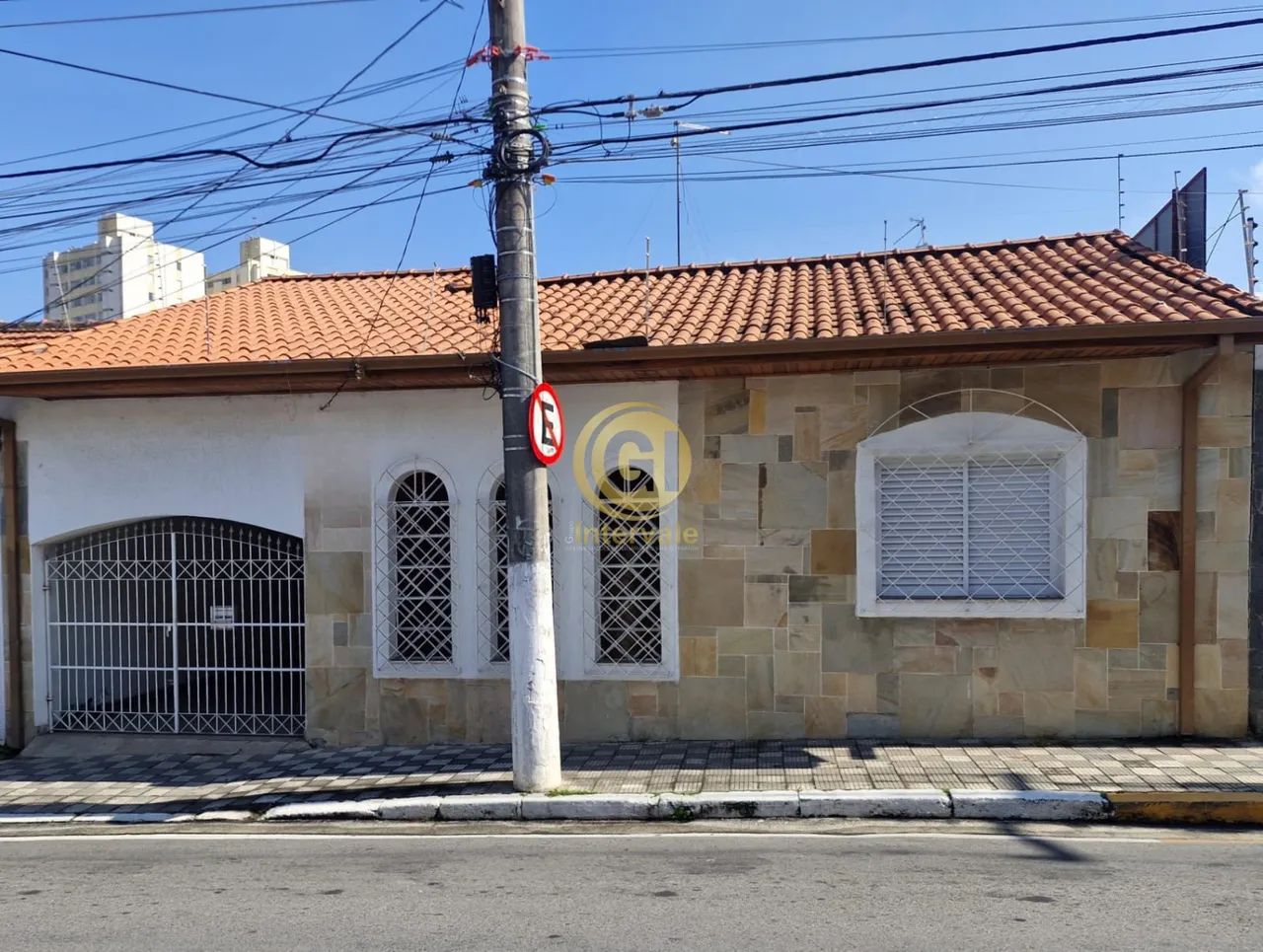 ALUGO CASA COMERCIAL NO CENTRO DE JACAREI EM SÃO PAULO COM 3 DORMITORIOS E 2 BANHEIROS(PcD - Foto 3