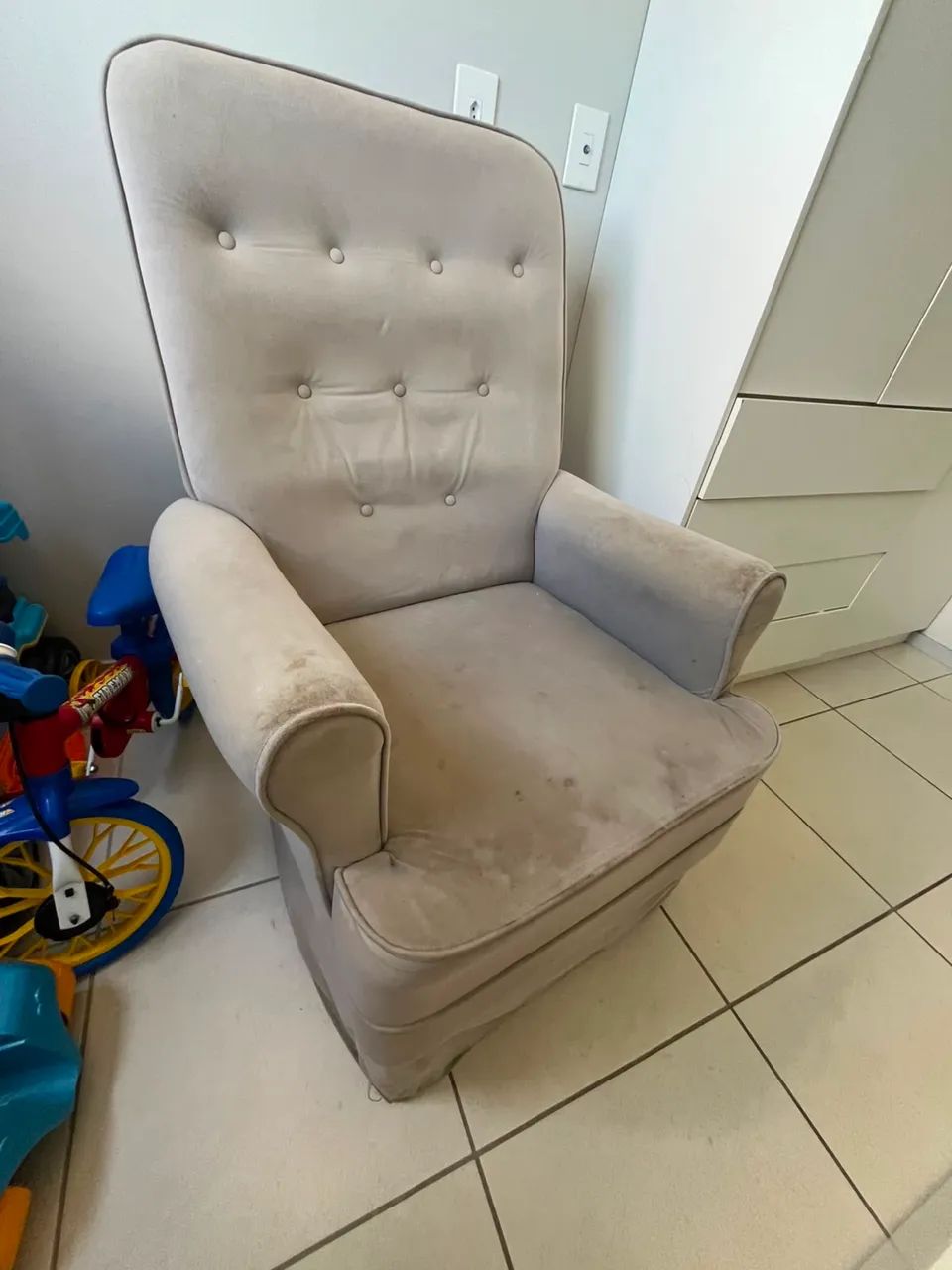 Cadeira de amamentação com balanço  - Foto 2