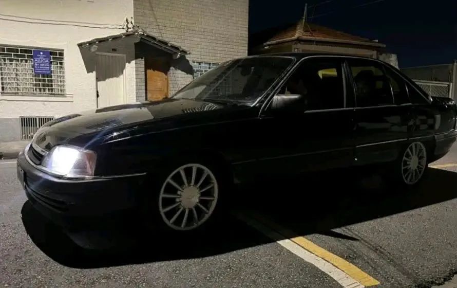 Chevrolet Omega GLS 2.2 / 2.0 (álcool) 1992