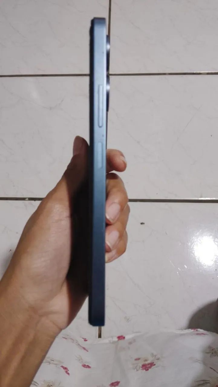 Vendo esse Redmi 13C. 256Gigas - Foto 3