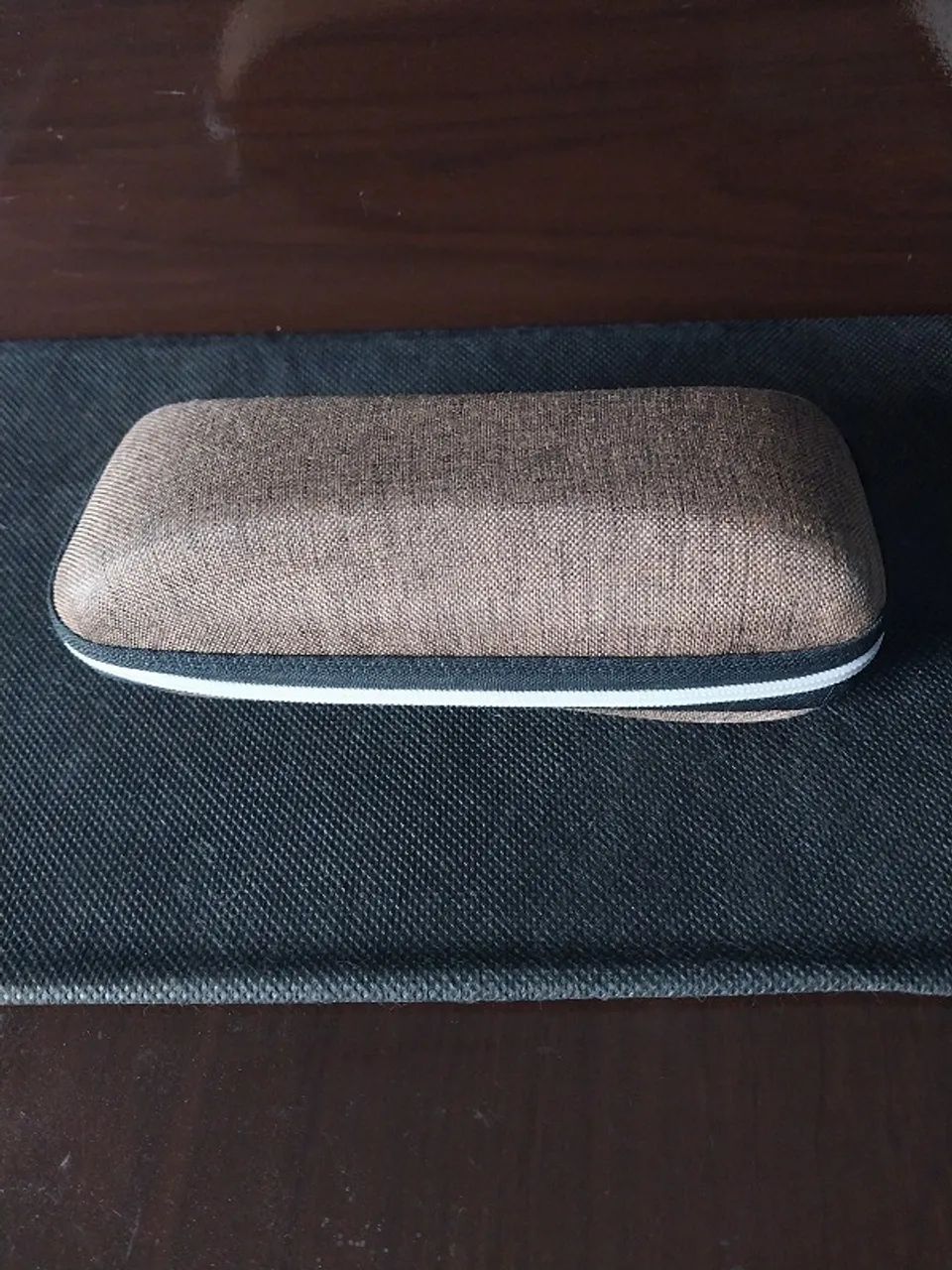 Case para Óculos Escuros - Marrom - Foto 4