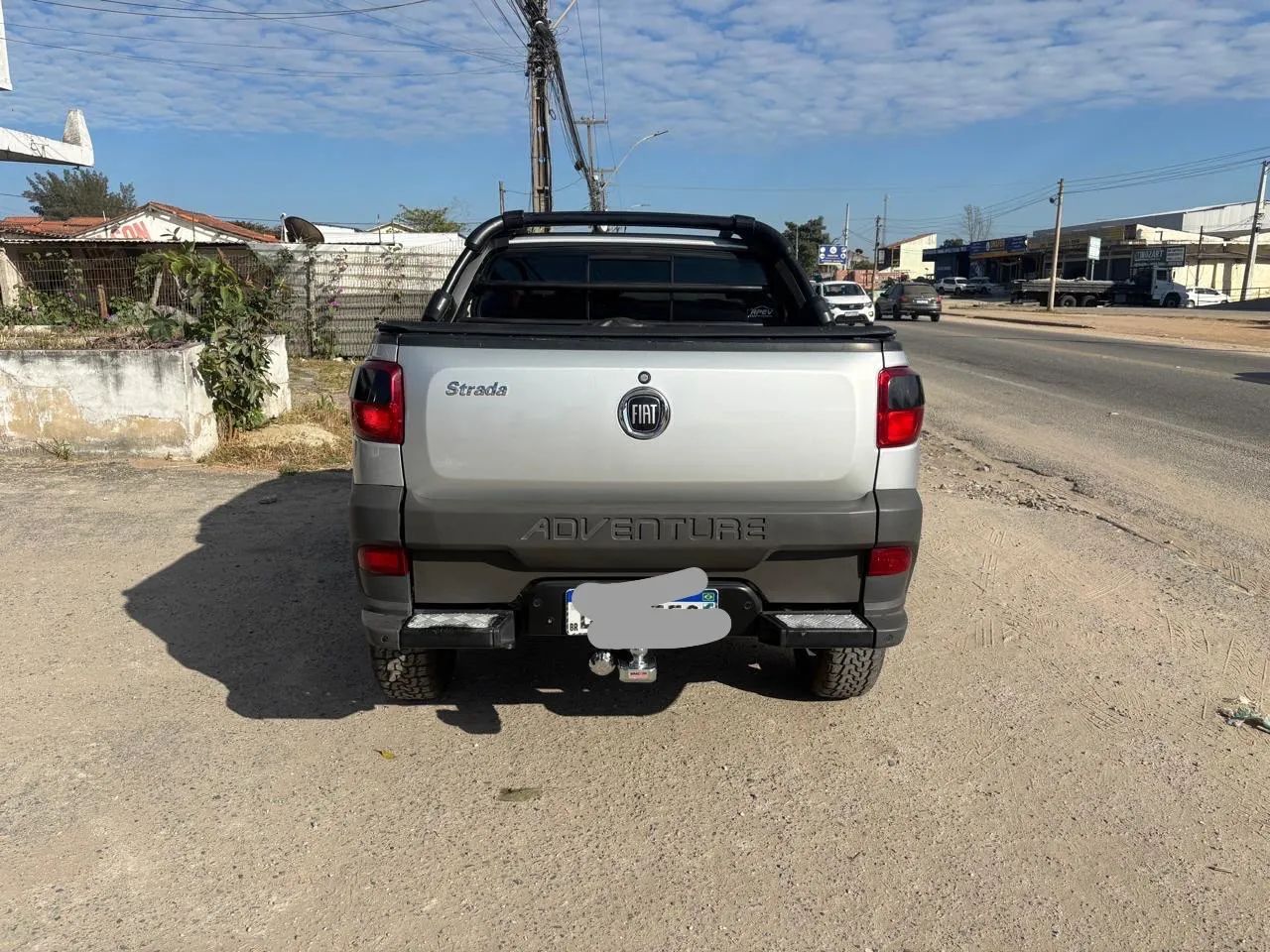 Fiat Strada Adventure1.8/ 1.8 Locker Flex CD 2016 - Foto 5
