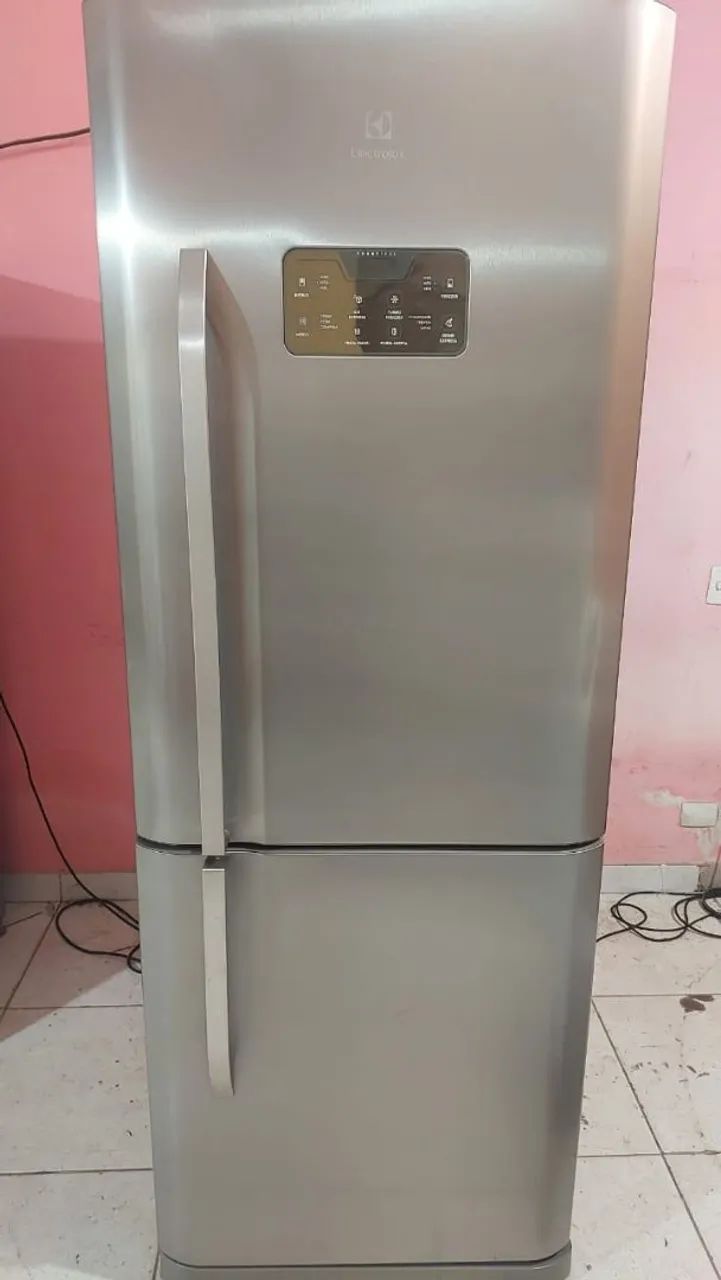 Geladeira - Geladeiras e Freezers - Uberaba, Curitiba 1500262131 | OLX