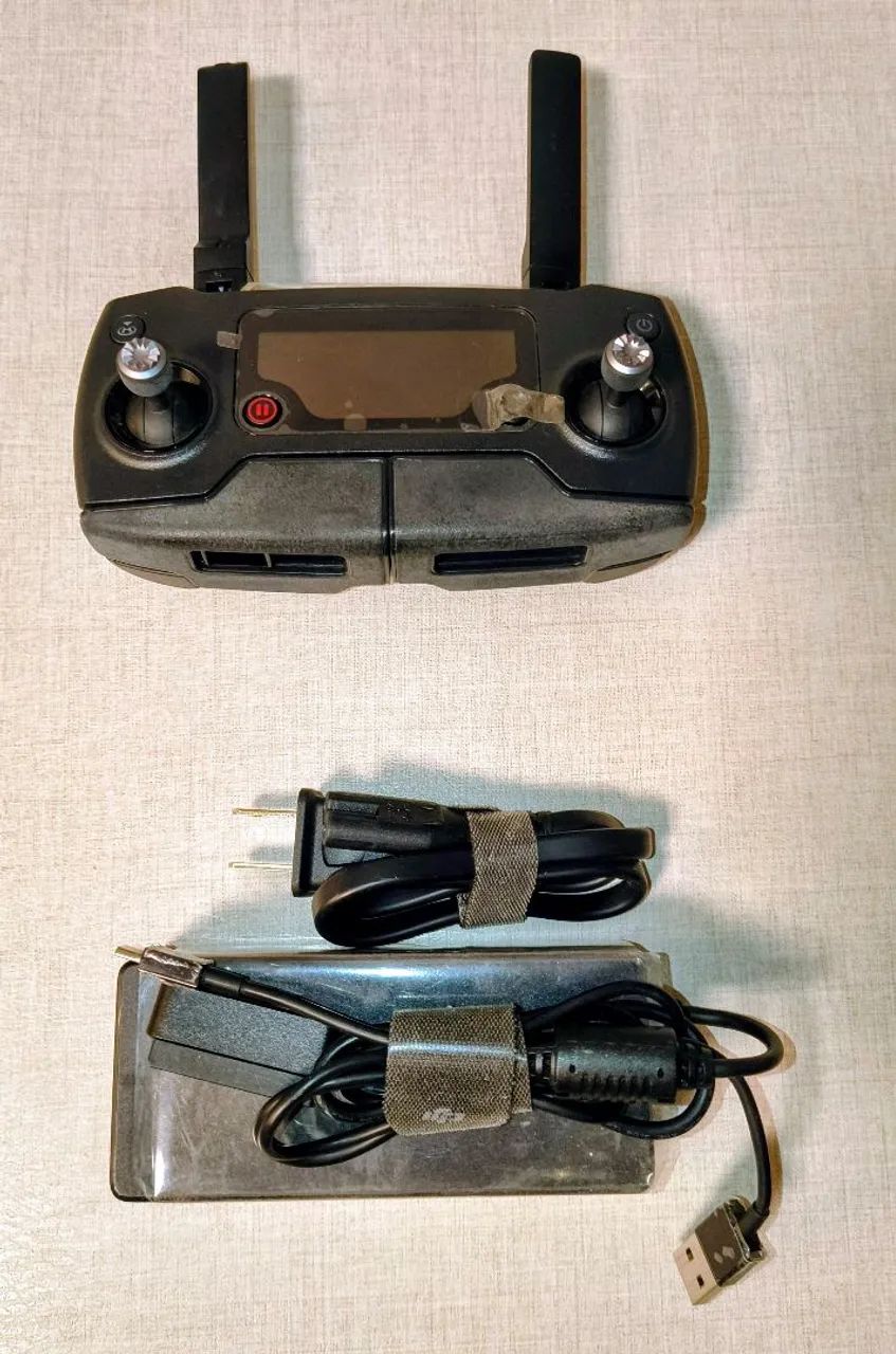 Controle e carregador Drone DJI Mavic