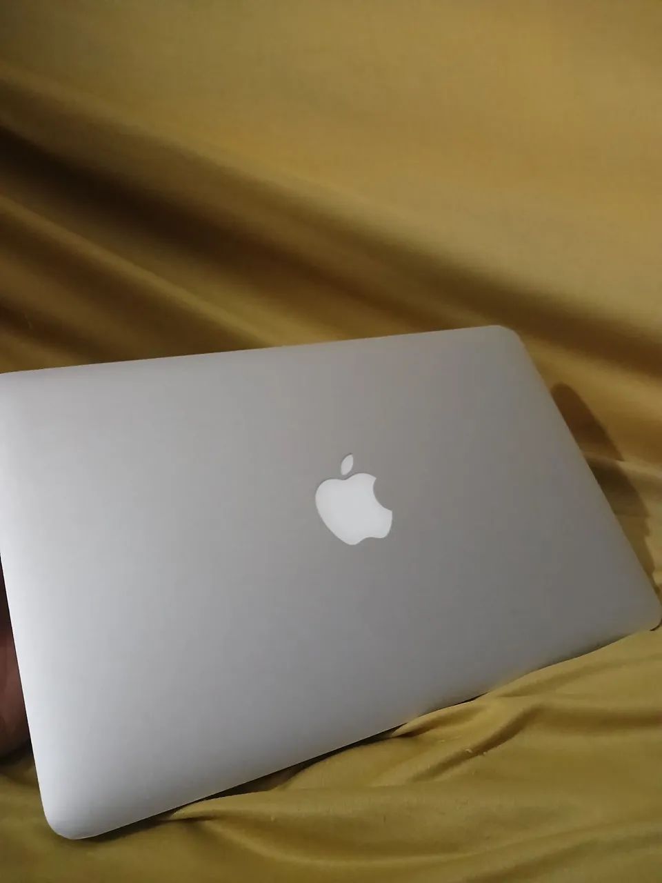Macbook a1370 