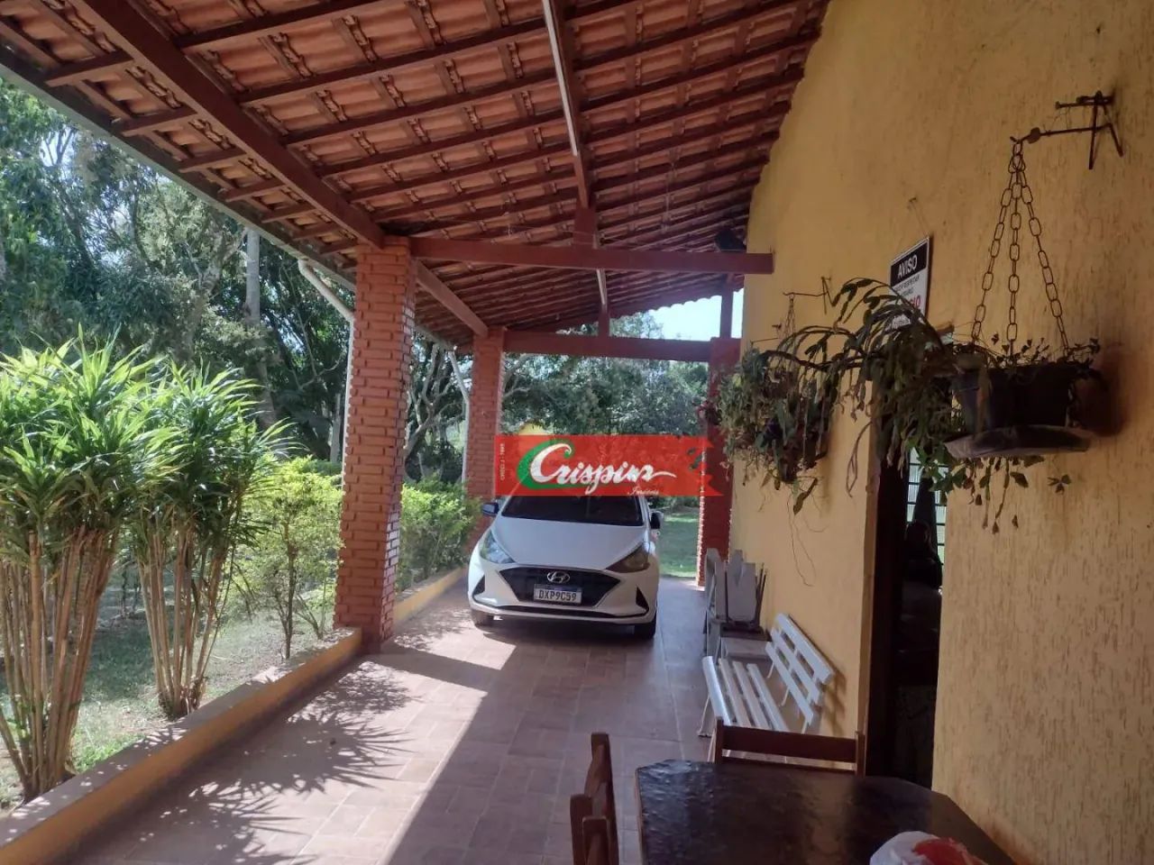 Chácara à venda com área total de 3.000m² - Terra Preta!