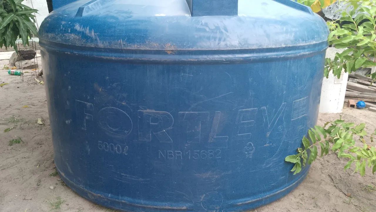 Caixa d'água 5.000 L