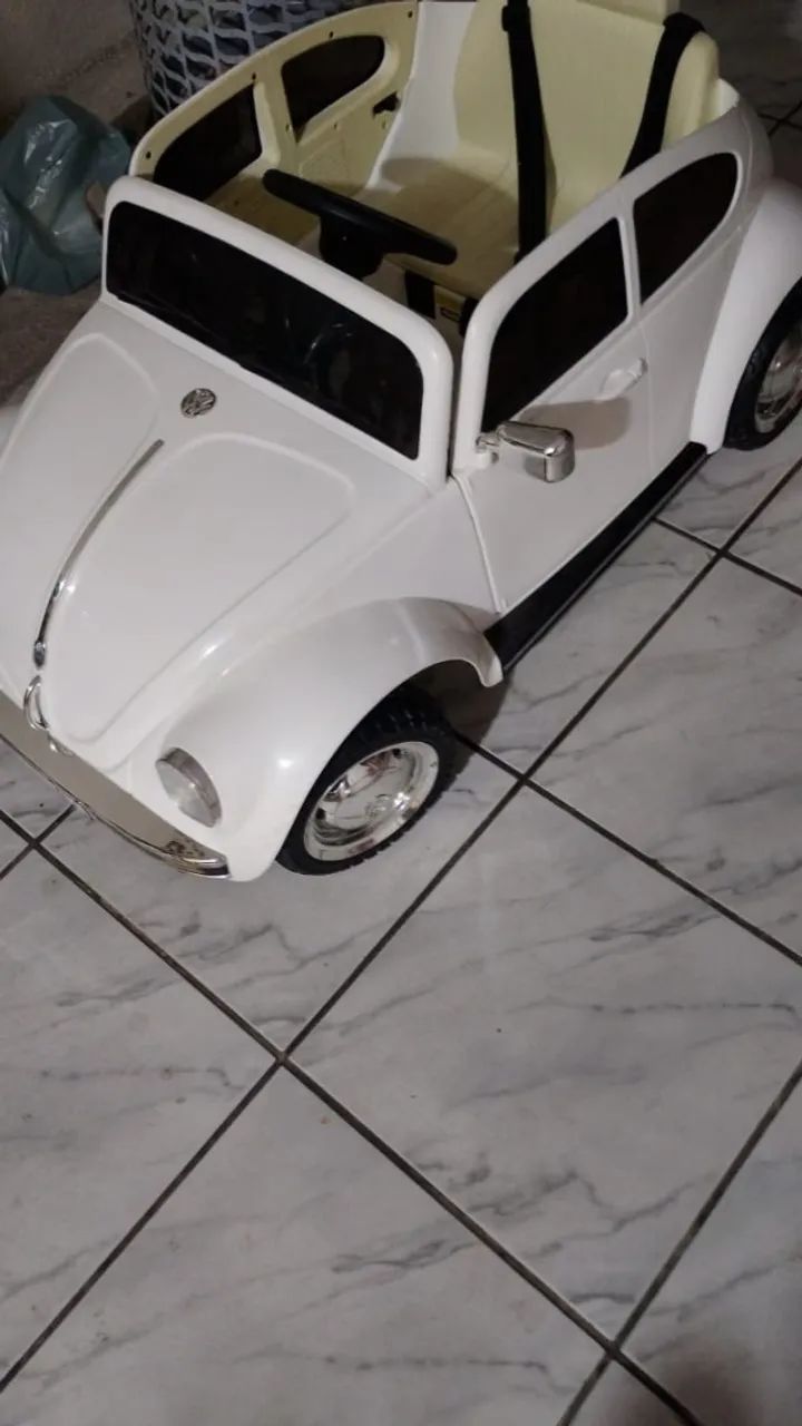 FUSCA ELÉTRICO INFANTIL