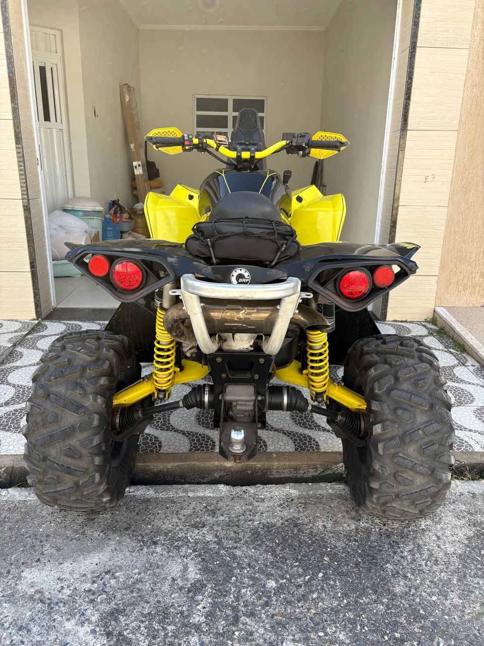 Quadriciclo Can-am - Foto 4