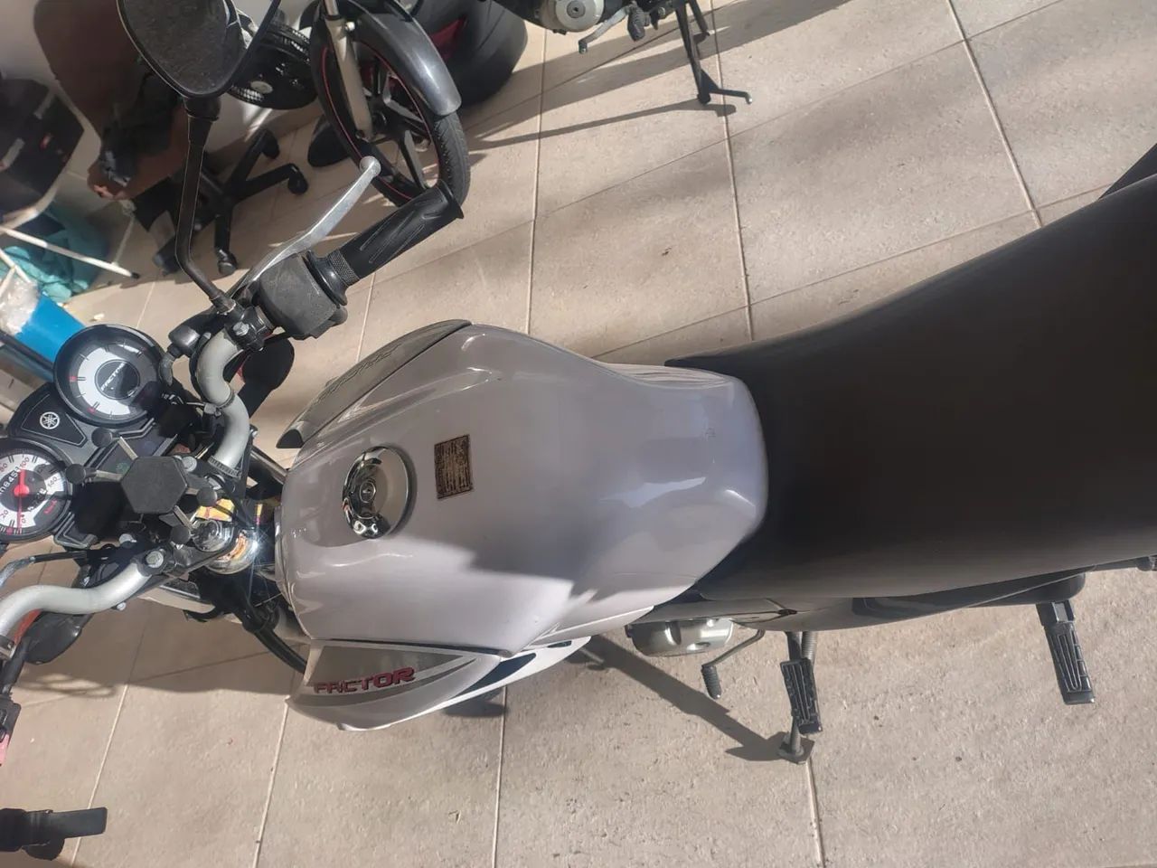 Factor YBR 125 2015   - Foto 3