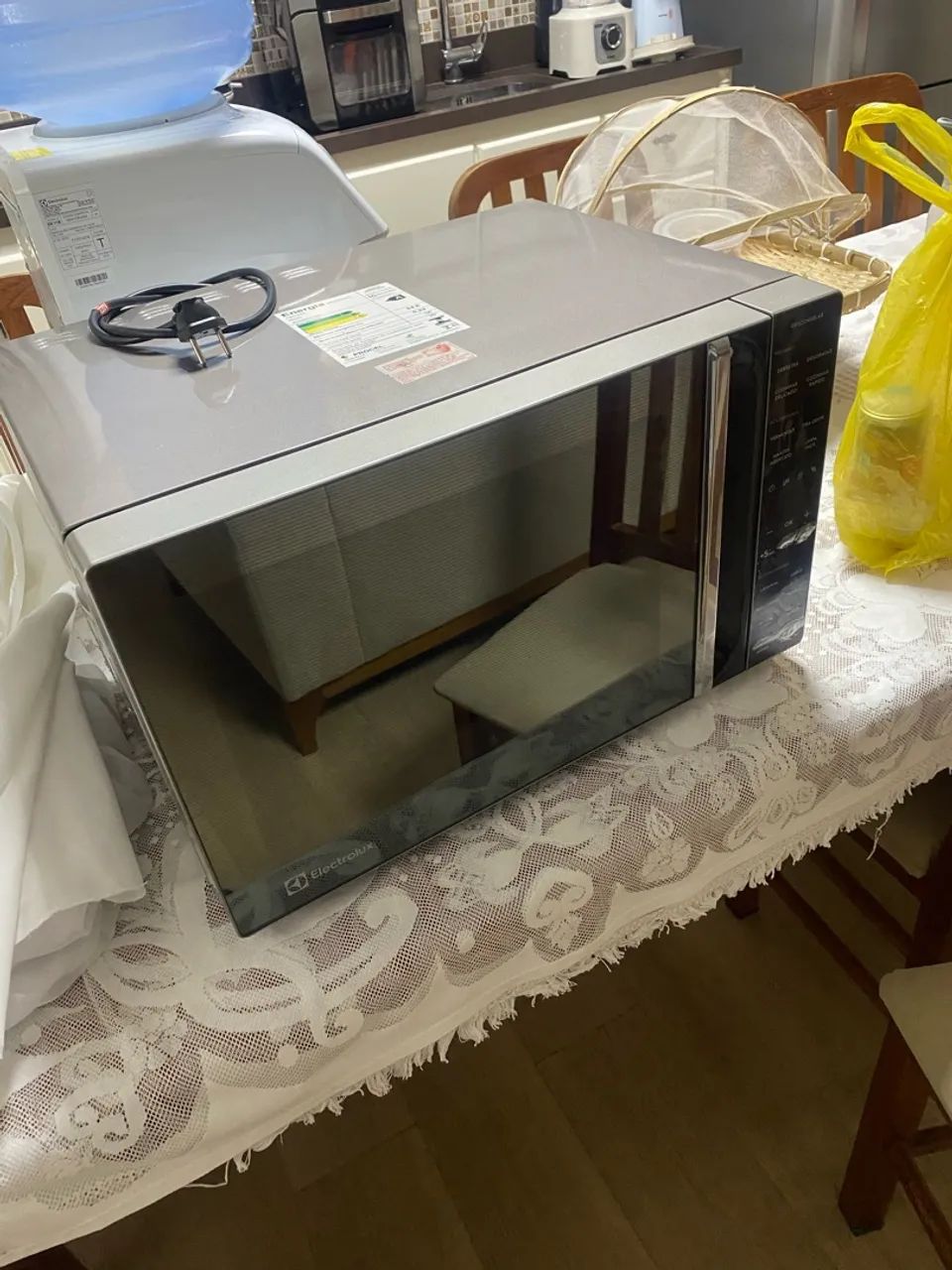 Microondas novinho 36l Electrolux  - Foto 2
