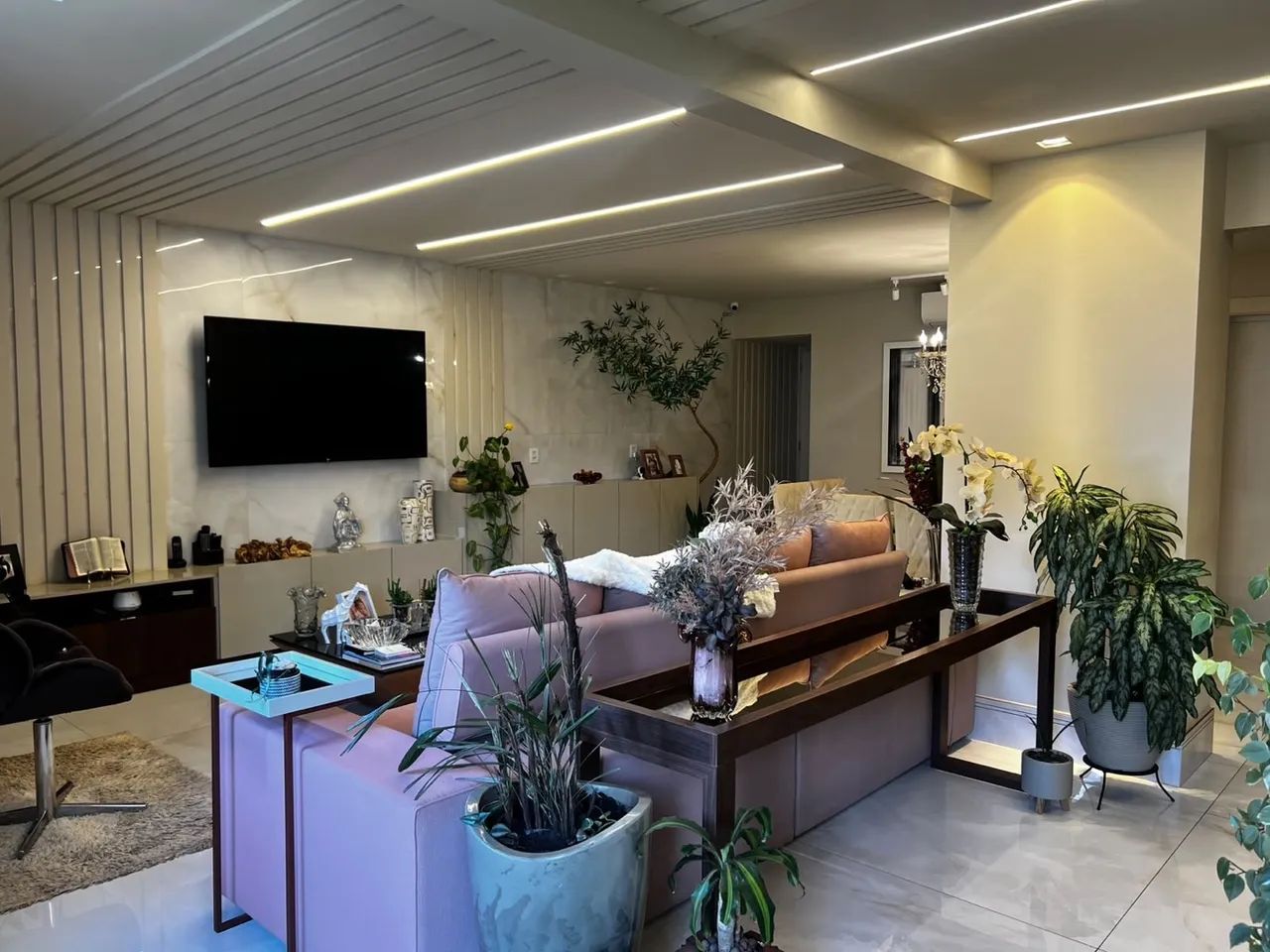 VENDO APARTAMENTO DE 4 SUÍTES totalmente reformado - Foto 2