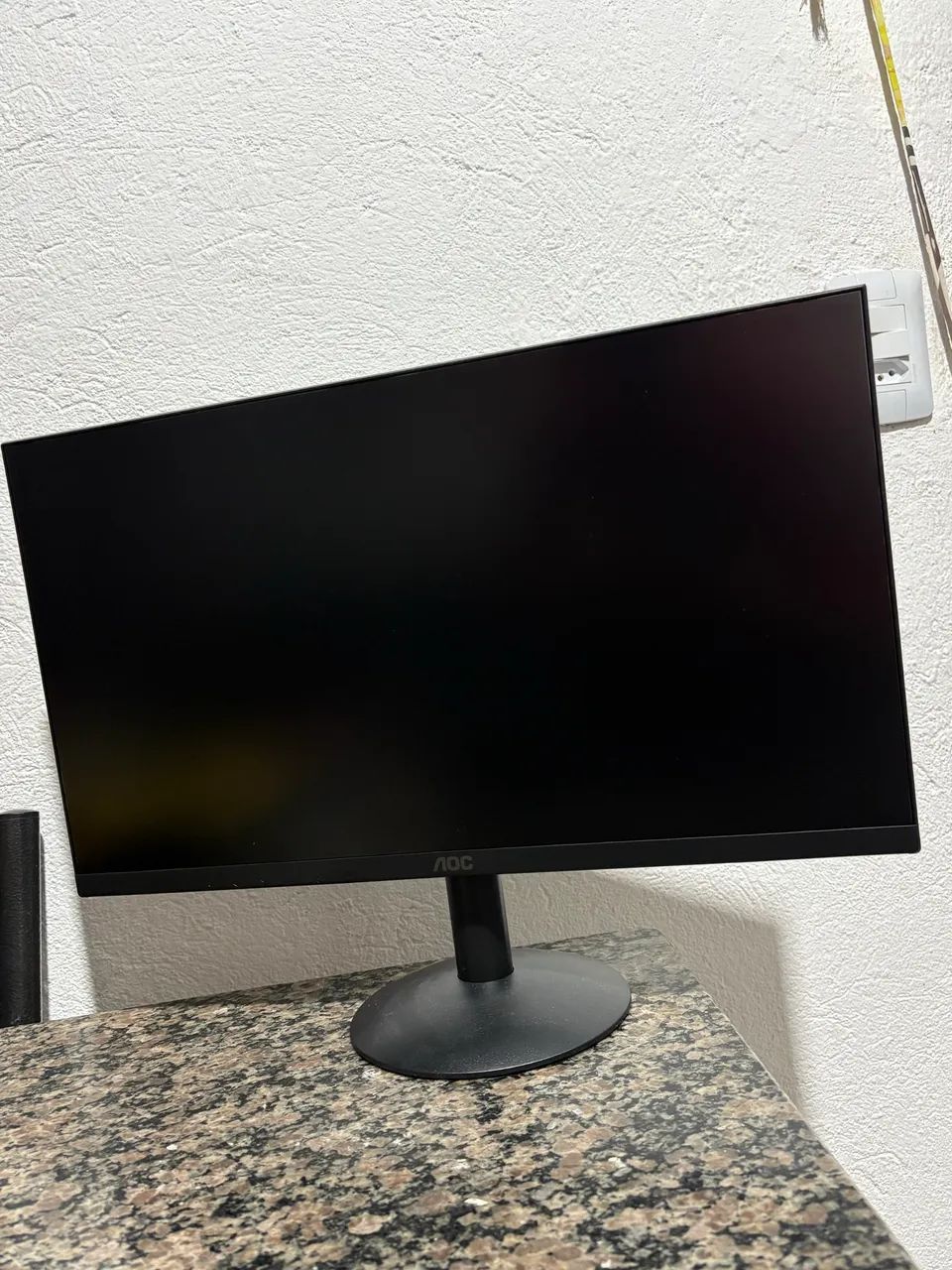 Monitor AOC 21.5?