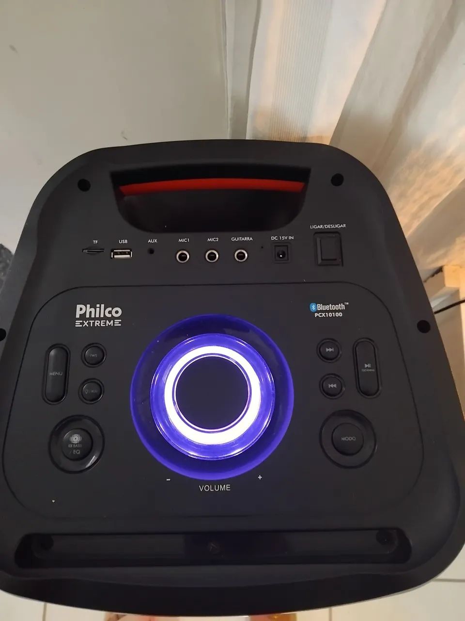 Vendo Caixa Philco  1500w.