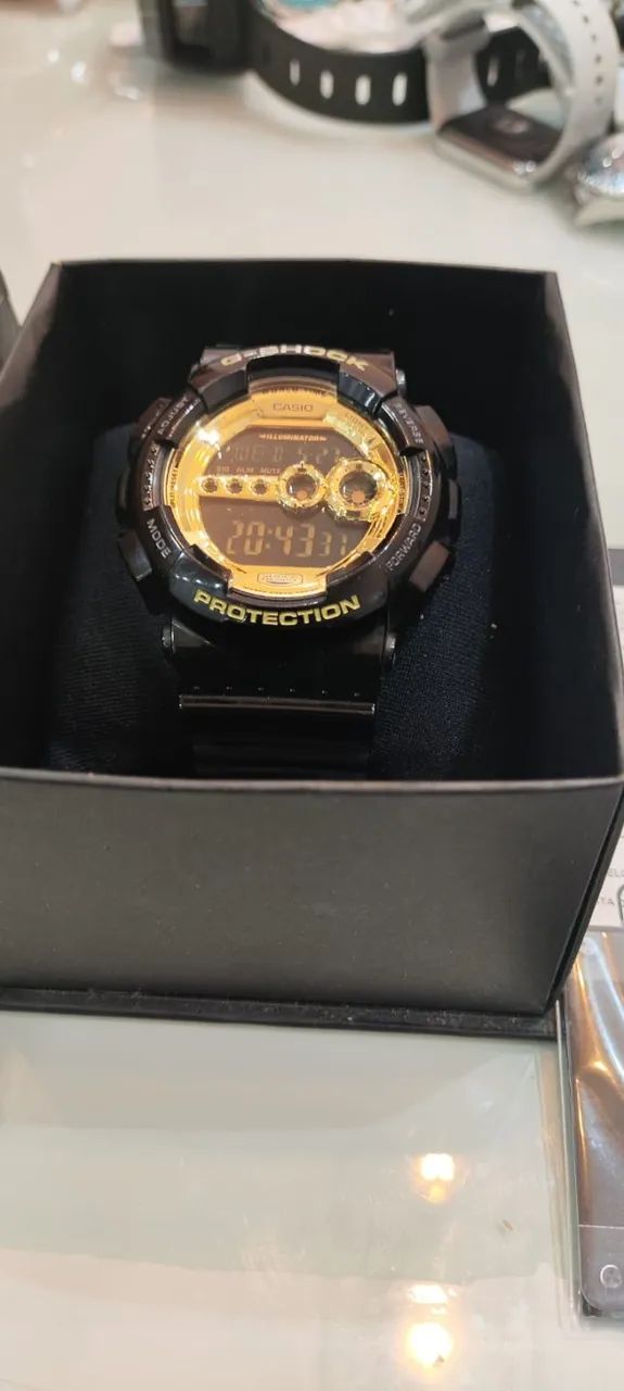 Relógio Casio G-Shock Digital - Preto com Detalhes Dourados - Foto 4