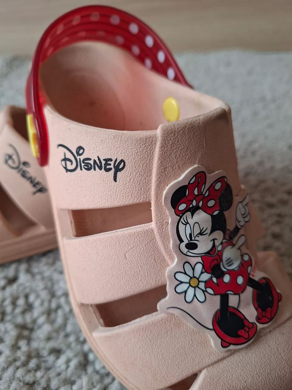 Sandália Disney 