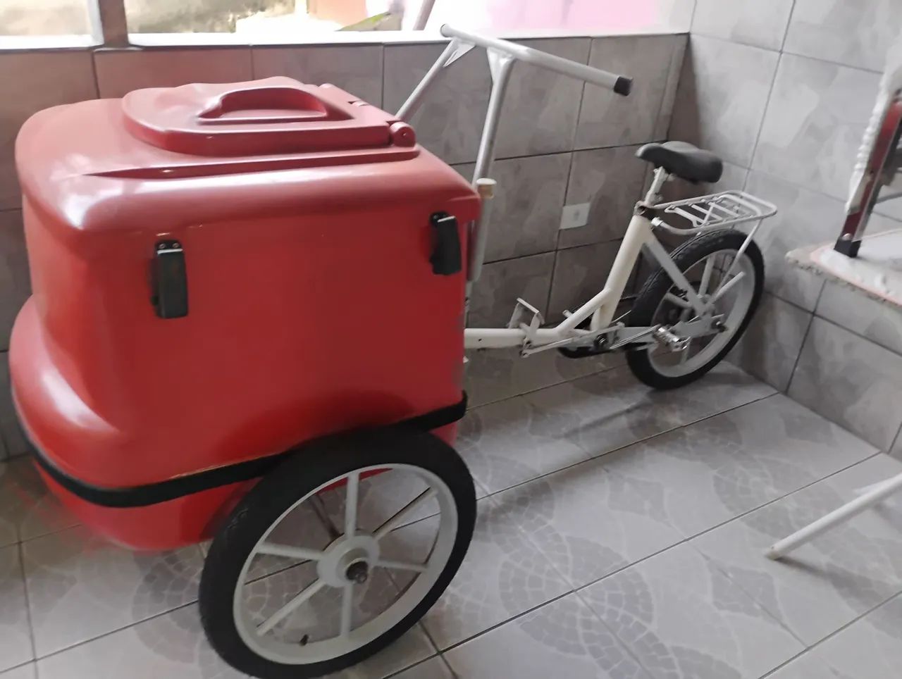 Carrinho triciclo para sorvetes e bebidas - Foto 4