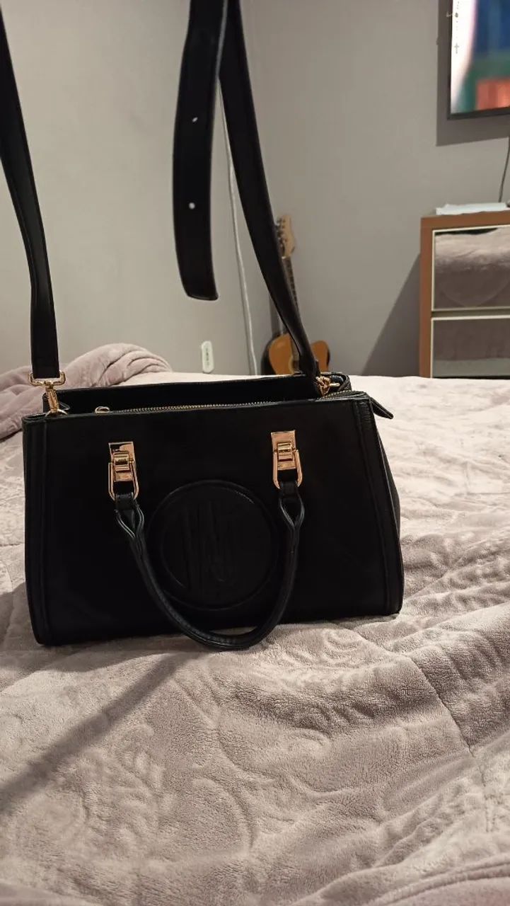 Bolsa wj usada bom estado 