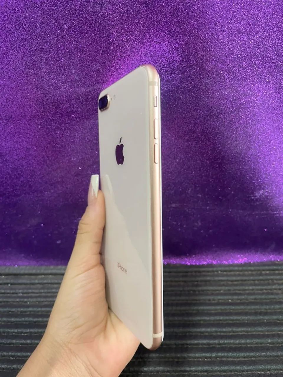 IPHONE 8 PLUS GOLD 64GB - Foto 2