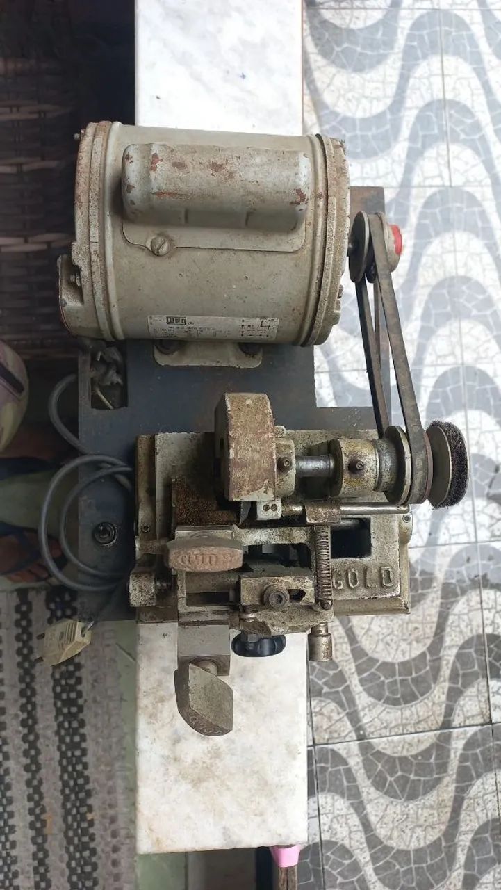 Máquina copeiro de chave gold
