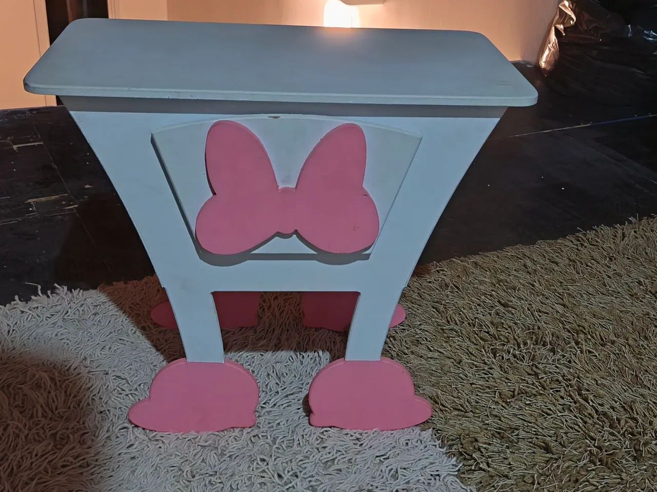 Criado Minie 