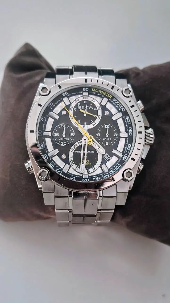 Relógio Bulova presionist 